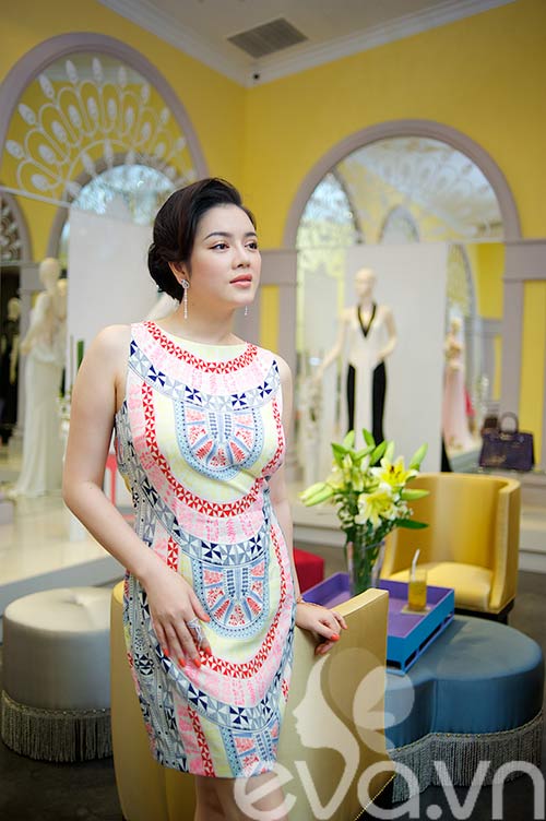 Dinh thự đắt tiền của những sao nữ giàu nhất showbiz Việt - 4