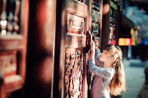 Vẻ đẹp trong veo của cô bé Phật tử trong mùa Vu Lan - 12