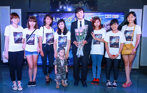 Ca sĩ trẻ Quang Hiếu ra mắt album nhạc xưa - 3