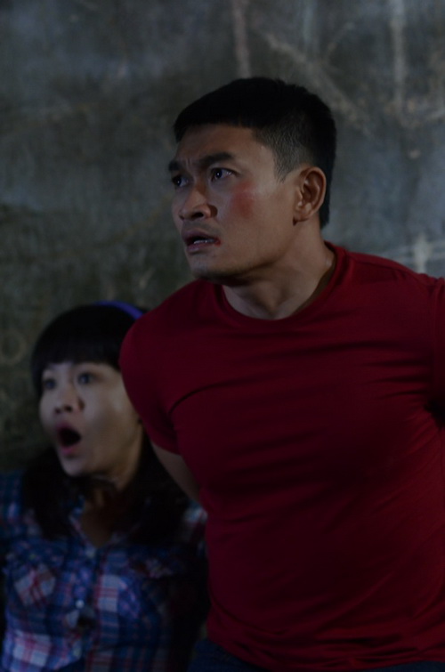 Á hậu Diễm Châu đóng vai quot;lỡ có bầu với đại giaquot; trong phim mới - 8