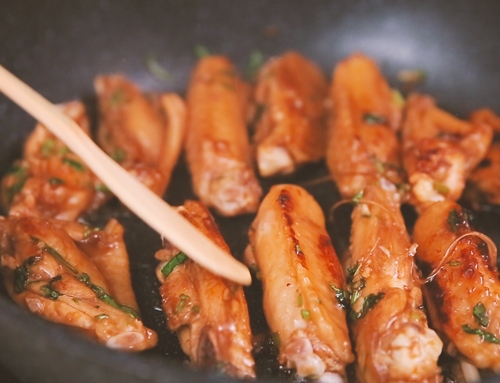 Cánh gà chiên sả, mật ong thơm lừng - 10