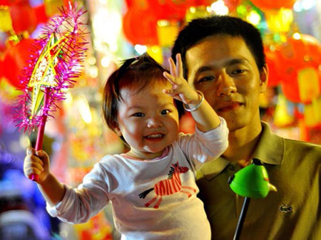 Tặng coupon 100.000đ khi mua quà Trung thu cho bé - 1