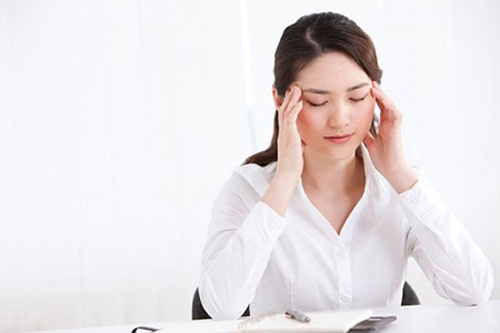 Tủi phận nuôi cả nhà chồng - 1