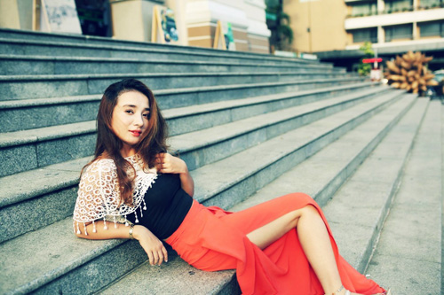Janet Hoàng hoá quý cô kiều diễm xuống phố - 3