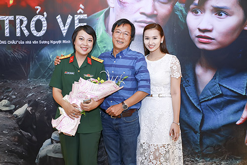Dàn sao quot;Nhật ký Vàng Anhquot; mừng Lã Thanh Huyền ra mắt phim mới - 5