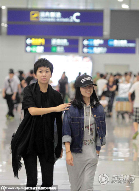 Bà xã Châu Kiệt Luân gọn gàng sau 1 tháng sinh con - 5