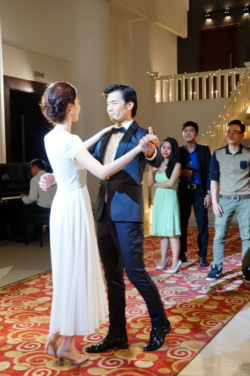 Hoa hậu Đặng Thu Thảo bất ngờ được cầu hôn - 6