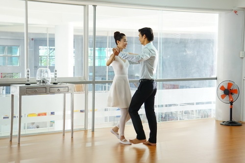 Hoa hậu Đặng Thu Thảo bất ngờ được cầu hôn - 8