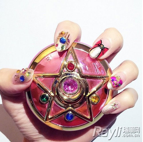 1001 mẫu nail dành cho nàng #039;mê#039; Thuỷ thủ Mặt Trăng - 7