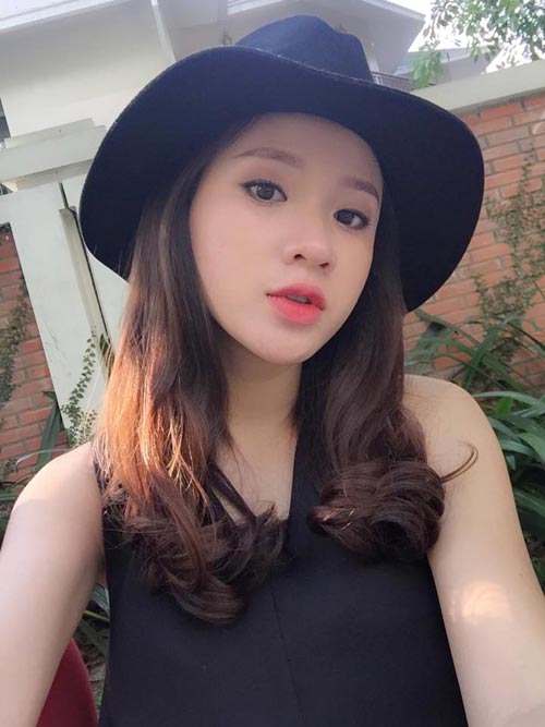 Sau sinh đôi 3 tháng, mẹ 9x eo thon đến ngỡ ngàng - 3