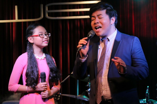 Trọng Nghĩa lần đầu hát với Quang Lê sau khi quot;lột xácquot; - 6