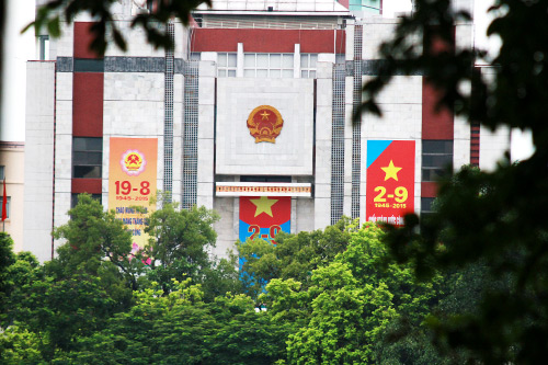 Hà Nội ngày nắng, có mưa rào và dông vài nơi - 1