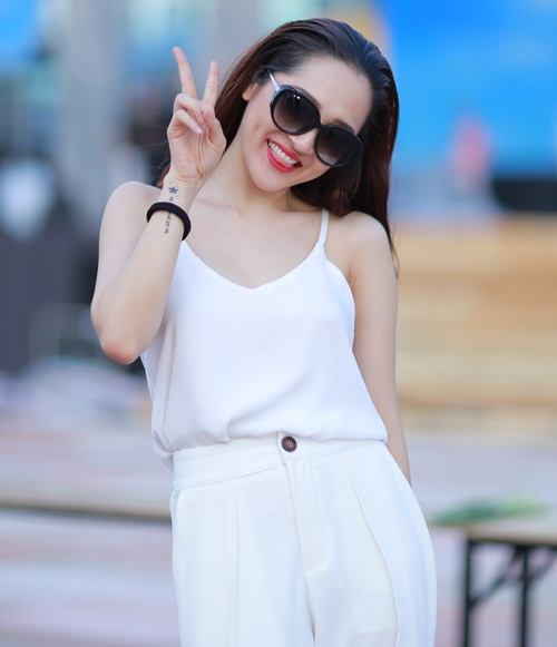 Vợ chồng Thu Minh quot;trốnquot; con đi tập chương trình - 6