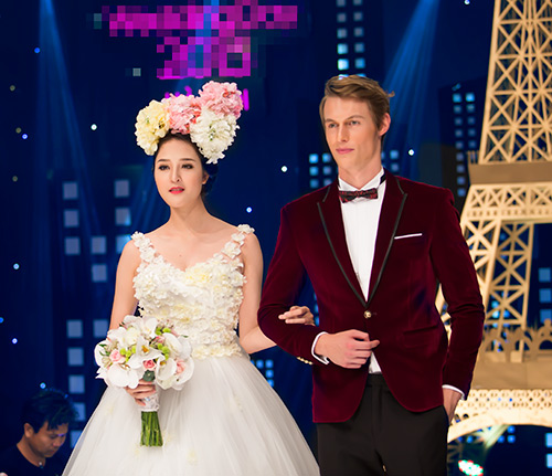 Á hậu Hoàng Anh, Hà Lade làm cô dâu xinh đẹp - 1