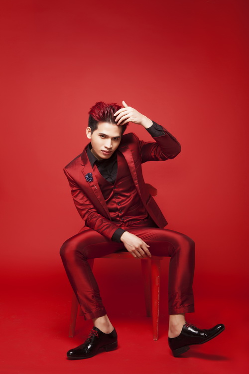 Quốc Thiên phải quot;gồngquot; để giả vờ yêu Uyên Linh - 3