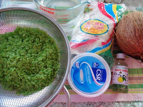 Bánh Trung thu dẻo nhân cốm đầy hấp dẫn - 1