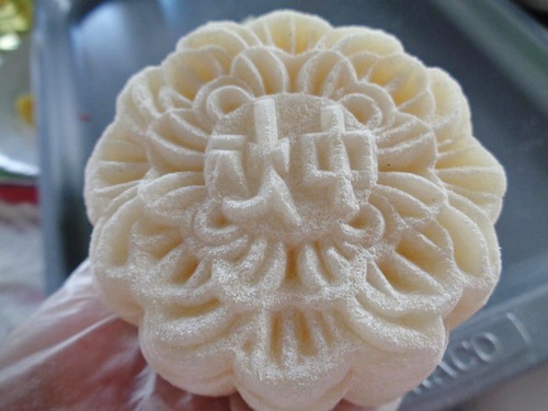 Bánh Trung thu dẻo nhân cốm đầy hấp dẫn - 8