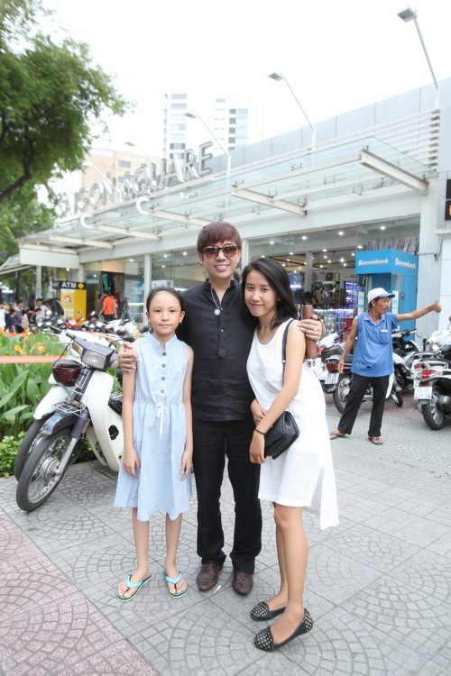 Con gái Long Nhật ngày càng ra dáng thiếu nữ - 4