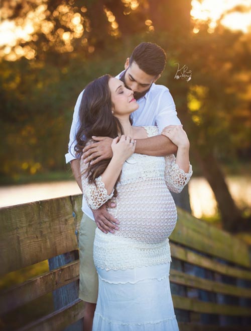 Bộ ảnh bầu đẹp mê mẩn dưới ánh hoàng hôn - 1