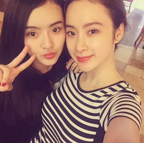 MC Diễm Quỳnh thướt tha dưới Cột cờ Hà Nội - 15