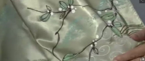 Cô giáo với bộ sưu tập áo dài từ các tác phẩm văn học - 4