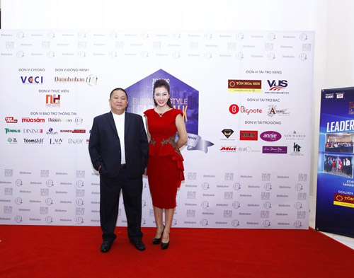 Á hậu Thu Hương phát động #039;Top 100 phong cách doanh nhân#039; - 2