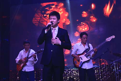 Nam Phong và dàn sao Việt đến mừng Nguyên Vũ - 15
