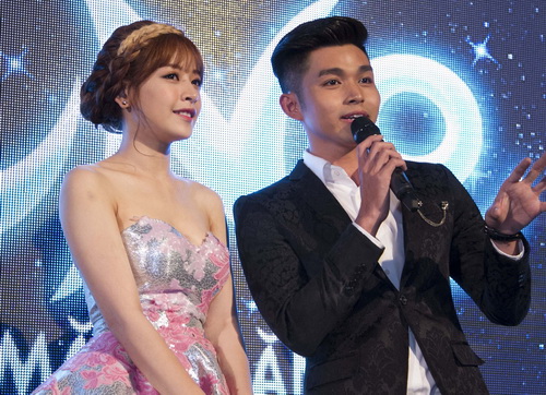 Dương Yến Ngọc khoe con gái, Chi Pu ăn mặc gợi cảm - 11