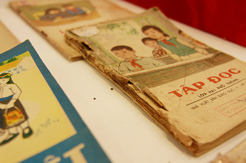 Ngắm gian sách cổ được triển lãm dịp Quốc khánh - 7