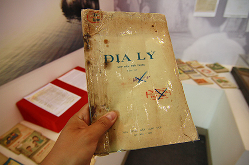 Ngắm gian sách cổ được triển lãm dịp Quốc khánh - 13