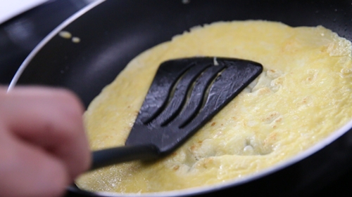 Làm cơm cuộn thơm ngon mang đi dã ngoại ngày 2/9 - 2