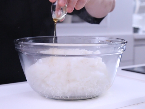 Làm cơm cuộn thơm ngon mang đi dã ngoại ngày 2/9 - 4