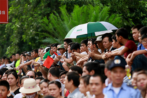 Muôn kiểu xem diễu binh ngày Quốc khánh - 1