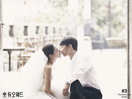Thư Kỳ bất ngờ khoe ảnh mặc váy cưới - 8