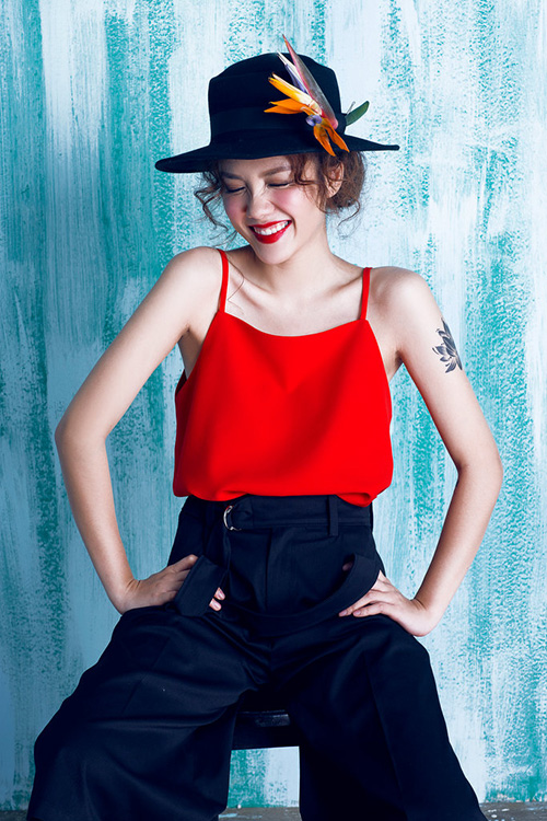 Sững sờ vì nhan sắc em gái ca sỹ Phương Linh - 1