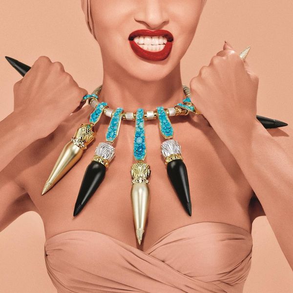 Chị em Việt quot;mất ăn mất ngủ#039; vì thỏi son Christian Louboutin - 7