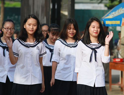 Lời dặn xúc động của thầy Văn Như Cương trong lễ khai giảng - 8