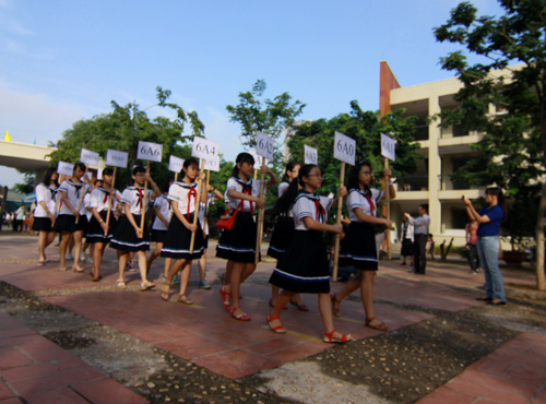 Lời dặn xúc động của thầy Văn Như Cương trong lễ khai giảng - 7