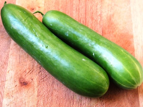 Tôm sốt dưa chuột lạ miệng mà ngon - 1