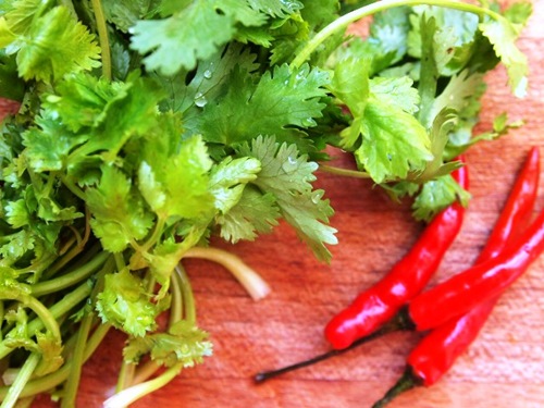 Thịt heo áp chảo thơm nức mũi - 1