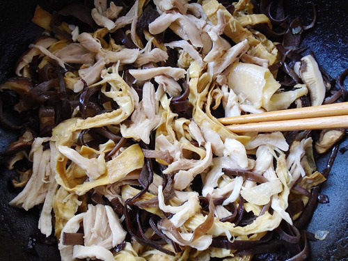 Ăn sáng ngon tuyệt với miến đùi gà - 4