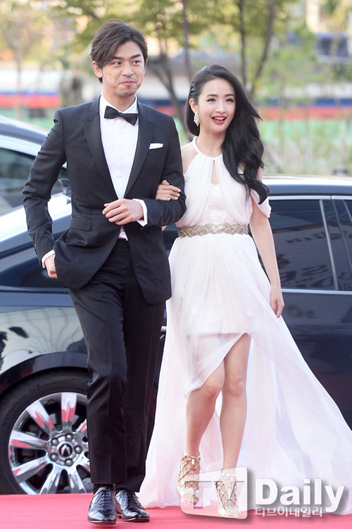 Lee Min Ho điển trai phong độ trên thảm đỏ LHP - 5