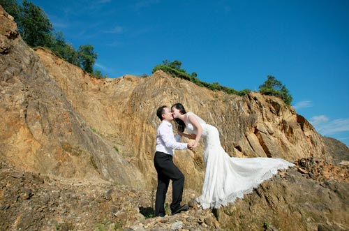 Chuyện tình cặp đôi “Không giận nhau nổi 1 ngày” - 9