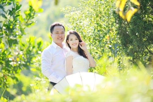 Chuyện tình cặp đôi “Không giận nhau nổi 1 ngày” - 10