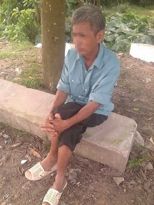 Thực hư chuyện quot;côquot; Phú giẫm lên người bệnh chữa ung thư - 2