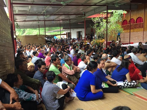 Giẫm chân chữa bệnh ung thư: Chỉ là trò lừa bịp người bệnh - 1