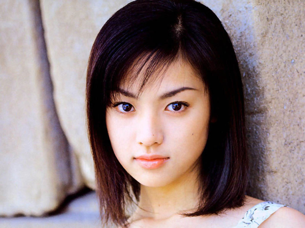 Mỹ nữ được khao khát nhất Nhật Bản trẻ kinh ngạc ở tuổi 32 - 1