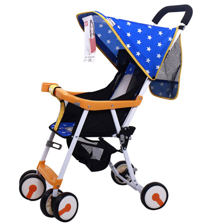 Trải nghiệm sử dụng xe đẩy Combi Well Comfort của bà mẹ trẻ - 7