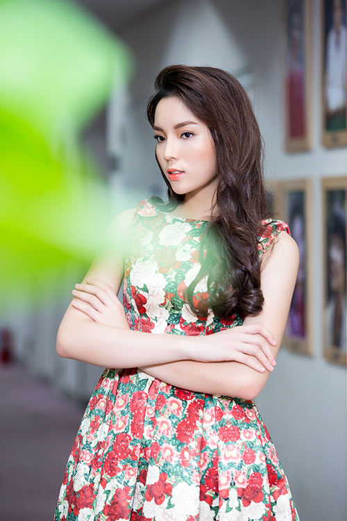 Hồng Quế lộng lẫy quot;át víaquot; hoa hậu Kỳ Duyên - 8