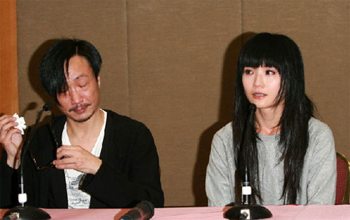 Sau 1 năm, chồng cũ Huỳnh Dịch được gặp lại con - 13